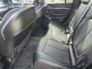 Jeep Grand Cherokee 2023 4x4 Overland 4xe 4dr SUV