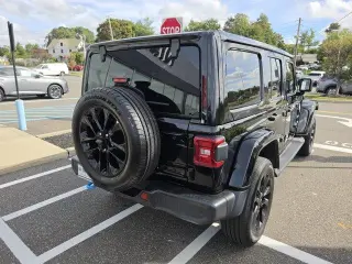 Jeep Wrangler 2024 4x4 Sahara 4xe 4dr SUV