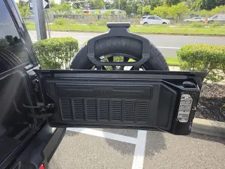 Jeep Wrangler 2024 4x4 Sahara 4xe 4dr SUV