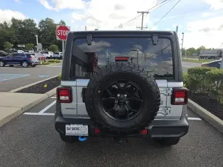 Jeep Wrangler 2024 4x4 Willys 4xe 4p SUV