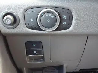 Ford Transit 2025 250 3dr LWB Techo Bajo furgoneta de carga