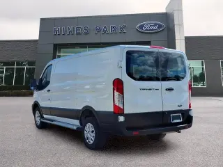 Ford Transit 2025 250 3dr LWB Techo Bajo furgoneta de carga