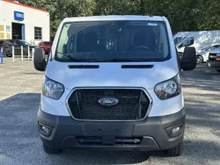 Ford Transit 2025 250 3 puertas SWB techo bajo furgón de carga