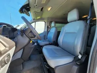 Ford Transit 2018 350 XL 3dr LWB Low Roof Passenger Van w/Sliding Passenger Side Door