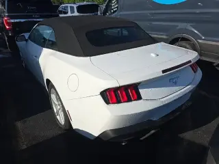 Ford Mustang 2026 EcoBoost Premium 2d Convertible