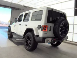 Jeep Wrangler 2024 4x4 Sahara 4xe 4p SUV