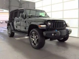 Jeep Wrangler 2024 4x4 Willys 4xe 4p SUV