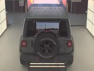 Jeep Wrangler Unlimited 2020 4x4 Willys SUV de 4 puertas