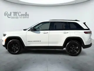 Jeep Grand Cherokee 2025 4x4 Laredo 4p SUV