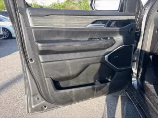 Jeep Wagoneer 2024 4x4 Serie III 4p SUV