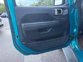 Jeep Wrangler 2024 4x4 Sahara 4xe SUV 4p