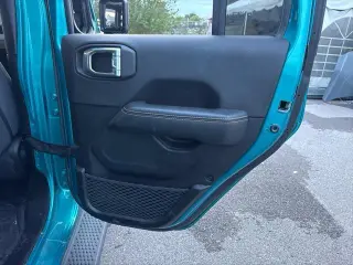 Jeep Wrangler 2024 4x4 Sahara 4xe SUV 4p