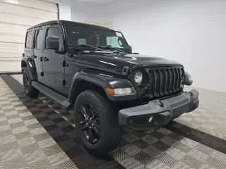 Jeep Wrangler 2023 4x4 Sahara 4dr SUV