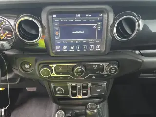 Jeep Wrangler 2023 4x4 Sahara 4dr SUV