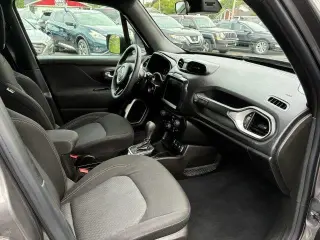 Jeep Renegade 2021 Latitude 4dr SUV