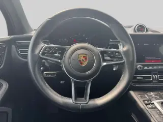 Porsche Macan 2021 AWD 4dr SUV