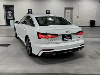 Audi A6 2019 AWD quattro Premium Plus 55 TFSI 4dr Sedán