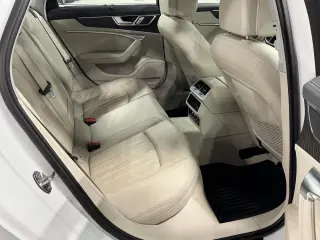 Audi A6 2019 AWD quattro Premium Plus 55 TFSI 4dr Sedán
