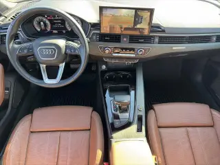 Audi A4 2021 AWD quattro S line Premium Plus 45 TFSI 4dr Sedán