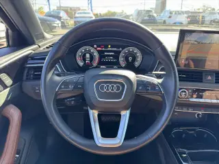 Audi A4 2021 AWD quattro S line Premium Plus 45 TFSI 4dr Sedán