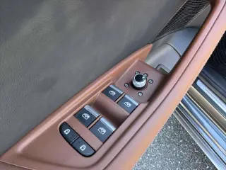 Audi A4 2021 AWD quattro S line Premium Plus 45 TFSI 4dr Sedán