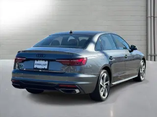 Audi A4 2021 AWD quattro S line Premium Plus 45 TFSI 4dr Sedán