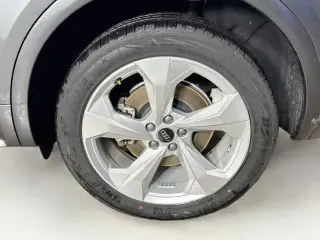 Audi Q5 2023 AWD quattro S line Premium Plus 45 TFSI 4p SUV