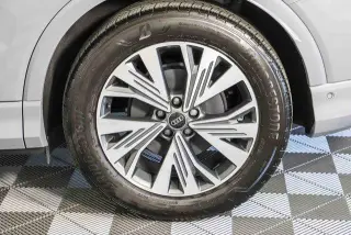 Audi Q4 e-tron 2023 Premium Plus 40 4p SUV