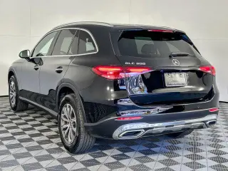 Mercedes-Benz GLC 2024 GLC 300 4dr SUV