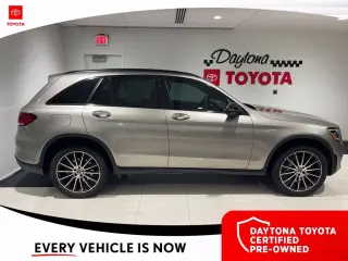 Mercedes-Benz GLC 2022 AWD GLC 300 4MATIC 4dr SUV
