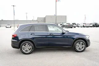 Mercedes-Benz GLC 2021 AWD GLC 300 4MATIC 4p SUV