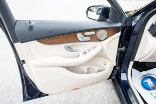 Mercedes-Benz GLC 2021 AWD GLC 300 4MATIC 4p SUV