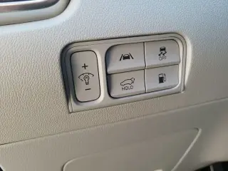 Kia Sorento Plug-In Hybrid 2023 AWD SX Prestige 4dr SUV
