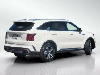 Kia Sorento Plug-In Hybrid 2023 AWD SX Prestige 4dr SUV