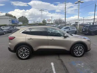 2021 Ford Escape