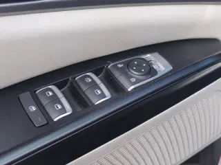 Kia Carnival 2023 LX 4dr Mini-Van