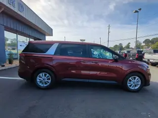 Kia Carnival 2023 LX 4dr Mini-Van