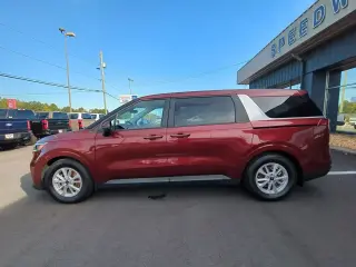 Kia Carnival 2023 LX 4dr Mini-Van