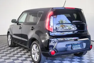 Kia Soul 2015 + 4dr Crossover
