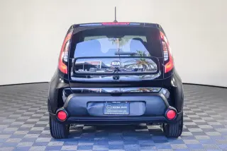 Kia Soul 2015 + 4dr Crossover