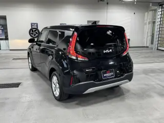 Kia Soul 2023 S 4dr Crossover
