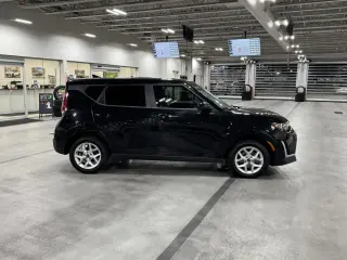 Kia Soul 2023 S 4dr Crossover