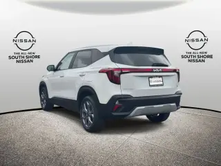 Kia Seltos 2024 AWD LX 4dr SUV