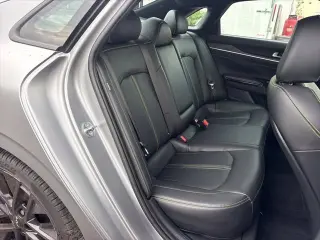 Kia K5 2025 GT 4dr Sedán