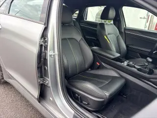 Kia K5 2025 GT 4dr Sedán