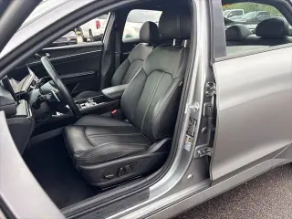 Kia K5 2025 GT 4dr Sedán