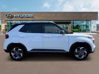 Hyundai VENUE 2026 SEL 4dr Crossover