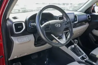 Hyundai VENUE 2025 SEL 4dr Crossover