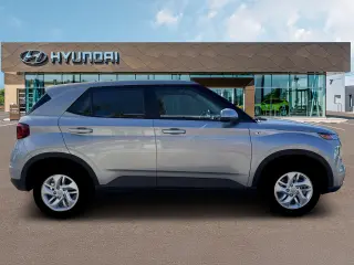 Hyundai VENUE 2026 SE 4dr Crossover