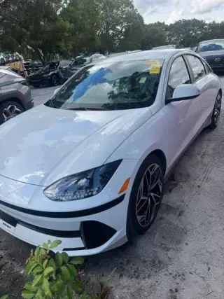 Hyundai IONIQ 6 2023 SEL 4dr Sedán